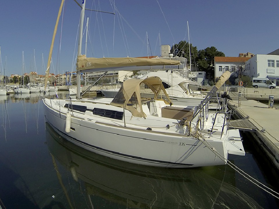 Dufour Yachts Dufour 335 GL Lara