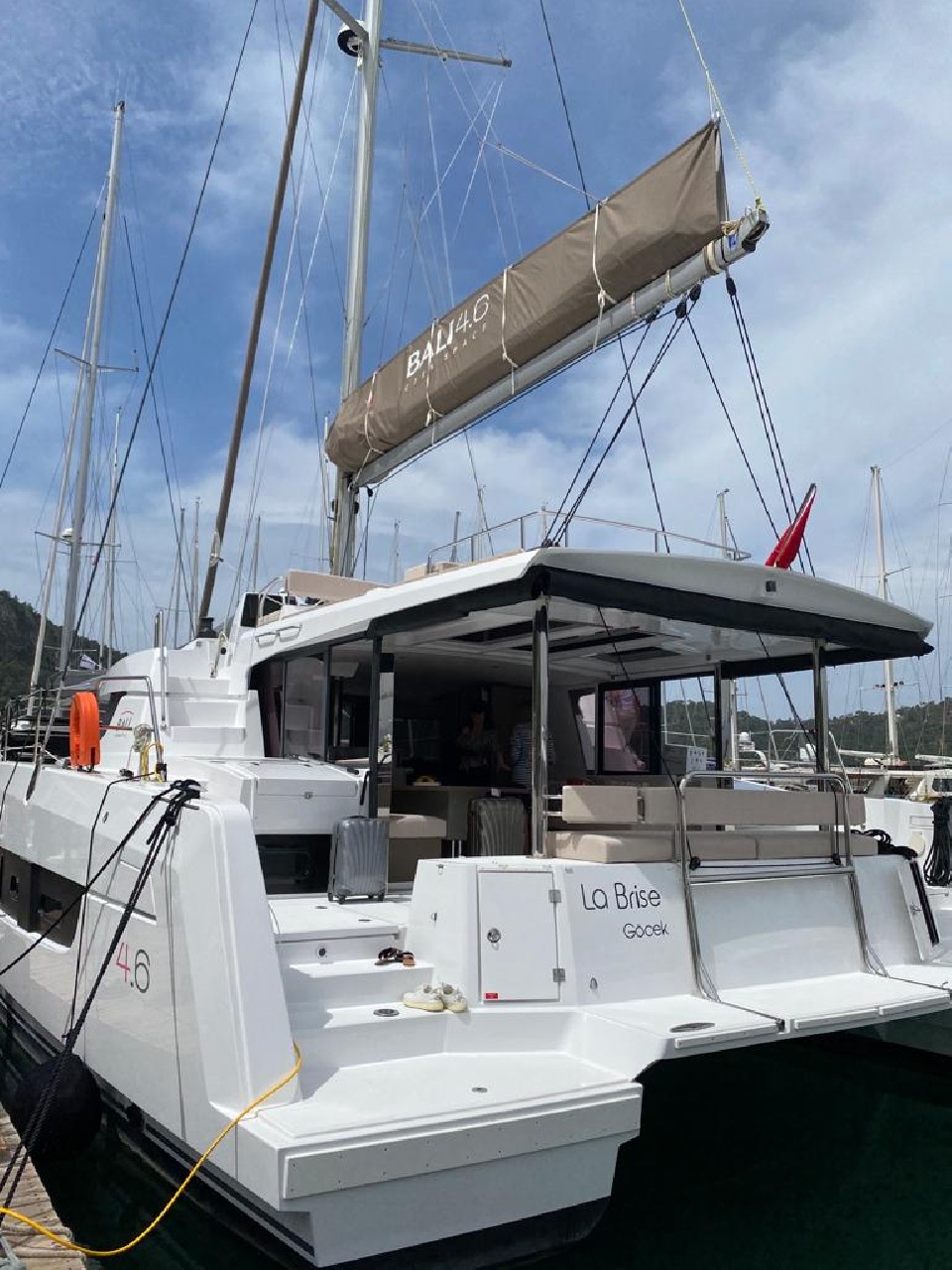 Catana Group Bali 4.6 - 4 + 1 cab. La Brise