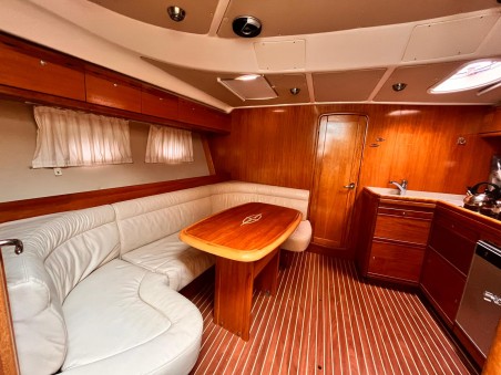 Bavaria Yachtbau Bavaria 37 Sport Amigo