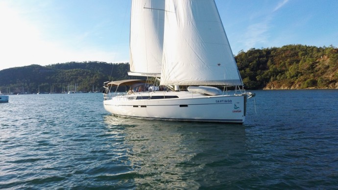 Bavaria Yachtbau Bavaria Cruiser 46 - 4 cab. Santiago