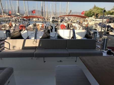 Fountaine Pajot Fountaine Pajot Astrea 42 - 4 + 1 cab. Bonita