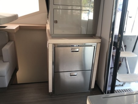 Fountaine Pajot Fountaine Pajot Astrea 42 - 4 + 1 cab. Bonita