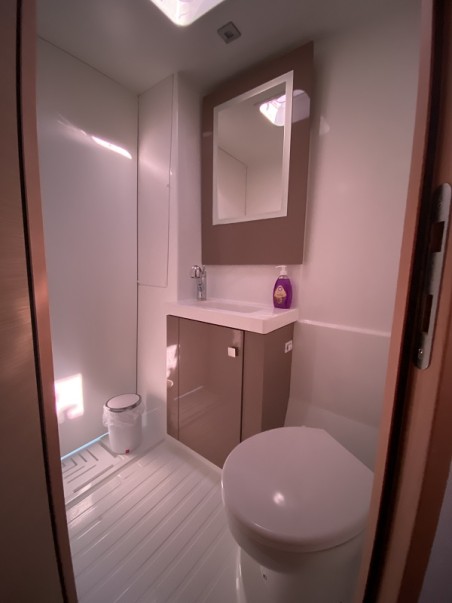 Fountaine Pajot Fountaine Pajot Astrea 42 - 4 + 1 cab. Bonita