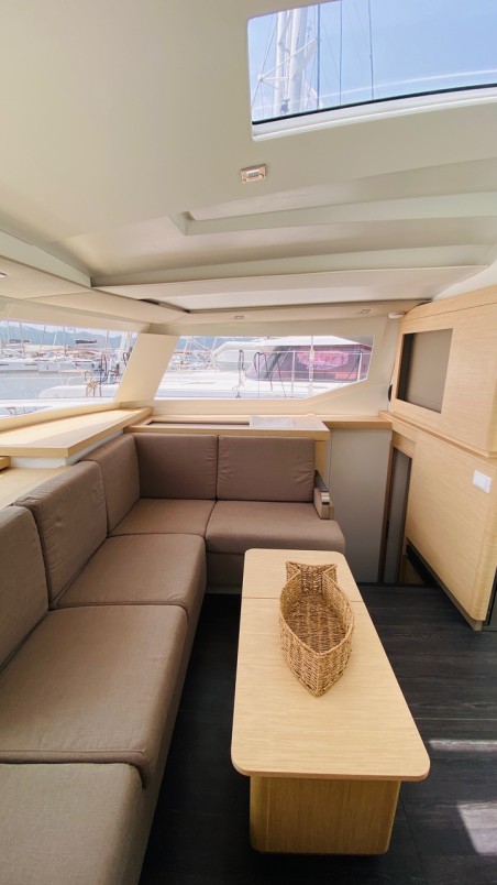 Fountaine Pajot Fountaine Pajot Astrea 42 - 4 + 1 cab. Capella 1