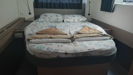 Fountaine Pajot Fountaine Pajot Astrea 42 - 4 + 2 cab. Gloria