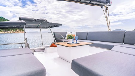 Fountaine Pajot Fountaine Pajot Tanna 47 - 5 + 1 cab. Blue Angel