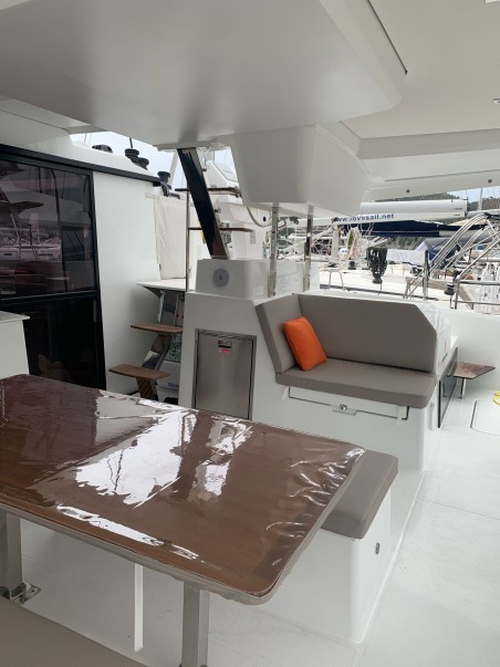 Fountaine Pajot Fountaine Pajot Tanna 47 - 5 + 1 cab. Blue Angel