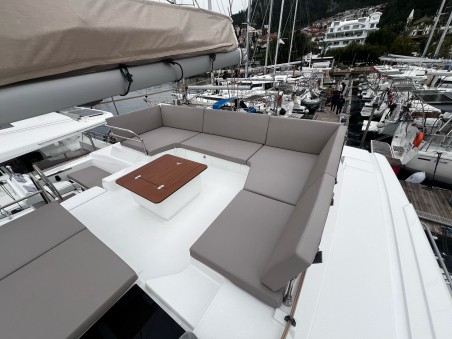 Fountaine Pajot Fountaine Pajot Tanna 47 - 5 + 1 cab. Blue Angel