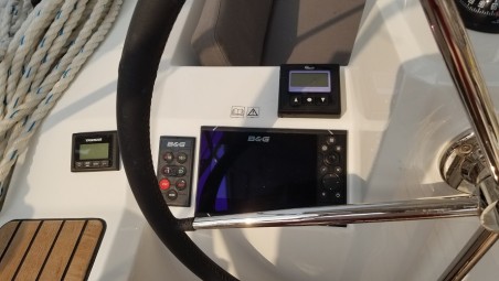 Bénéteau Oceanis 38.1 Rosa Bella