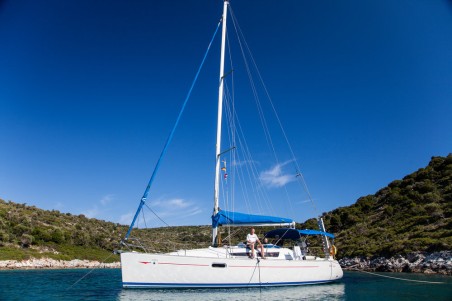 Jeanneau Sun Odyssey 36i Izella