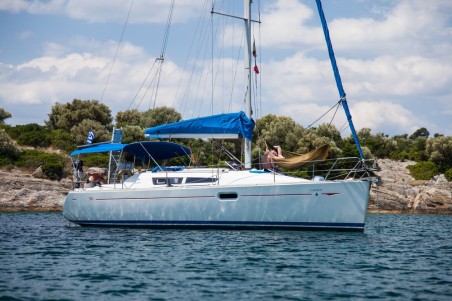 Jeanneau Sun Odyssey 36i Lauren