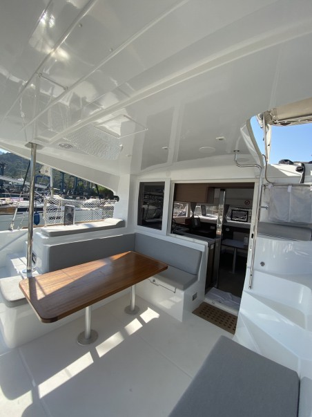 Lagoon-Bénéteau Lagoon 40 - 4 + 2 cab Falcon