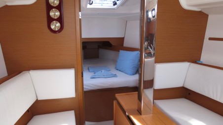 Jeanneau Sun Odyssey 349 - 3 cab. Sarita