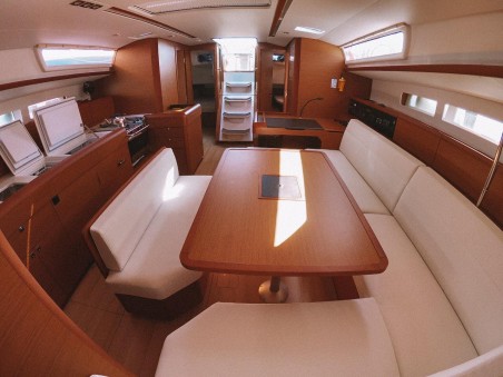 Jeanneau Sun Odyssey 519 - 5 + 1 cab. Mayflower