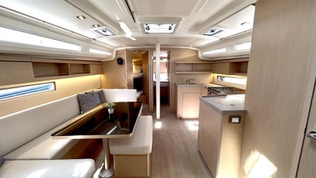 Bénéteau Oceanis 40.1 Valkyrie