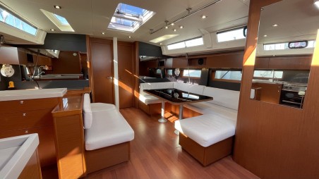 Bénéteau Oceanis 51.1 - 5 + 1 cab. Black Swan