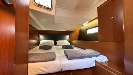 Bénéteau Oceanis 51.1 - 5 + 1 cab. Black Swan