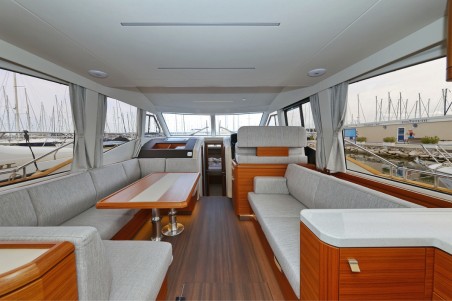 Greenline Yachts Greenline 48 Fly Red Hot