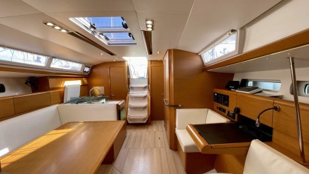 Jeanneau Sun Odyssey 449 Amelie