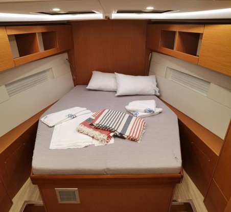 Bavaria Yachtbau Bavaria C45 - 3 cab. Galini