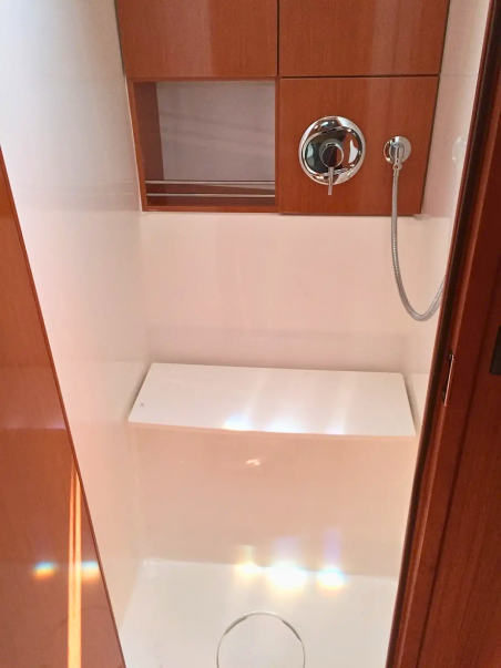 Bavaria Yachtbau Bavaria Cruiser 46 - 4 cab. Renee