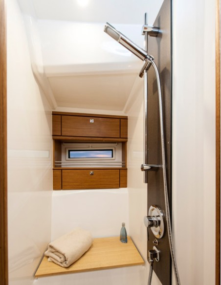 Bavaria Yachtbau Bavaria Cruiser 56 - 5 + 1 cab. Searex