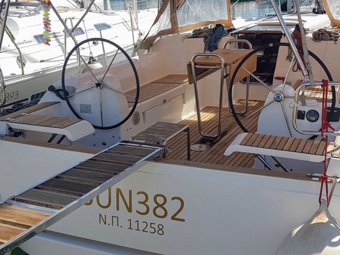 Dufour Yachts Dufour 382 GL Sun 382