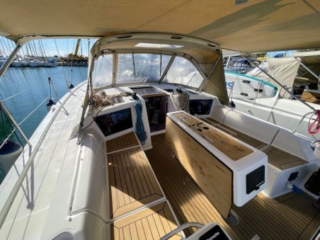Dufour Yachts Dufour 390 Gin Fizz