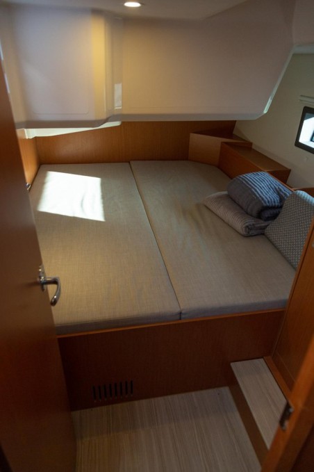 Bavaria C42 | Czarter jachtu Chorwacja | Travelboat