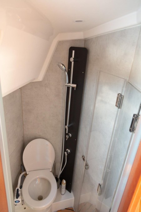 Bavaria C42 | Czarter jachtu Chorwacja | Travelboat