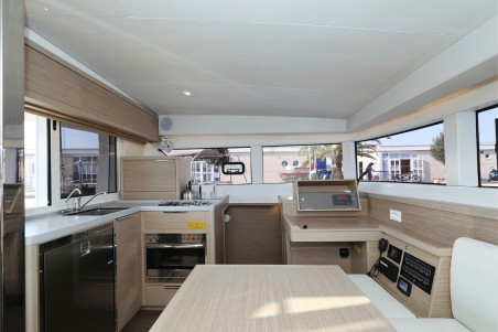 Lagoon-Bénéteau Lagoon 40 - 4 + 2 cab Lipstick