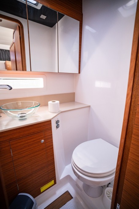 Dufour Yachts Dufour 48 Catamaran - 5 + 1 cab. Freya