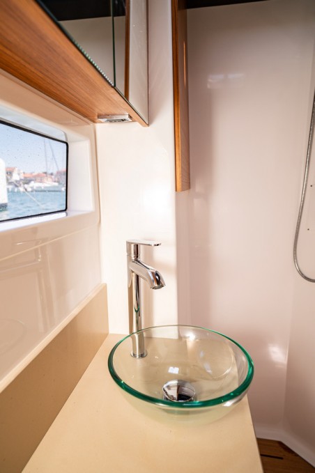 Dufour Yachts Dufour 48 Catamaran - 5 + 1 cab. LoveMarine