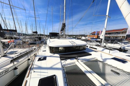 Lagoon-Bénéteau Lagoon 40 - 4 + 2 cab Liquid Spirit