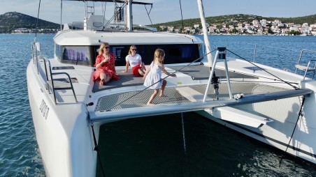 Dufour Yachts Dufour 48 Catamaran - 5 + 1 cab. Nirvana