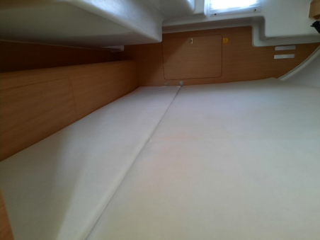 Elan Marine Elan E4 - 2 cab. Raptor