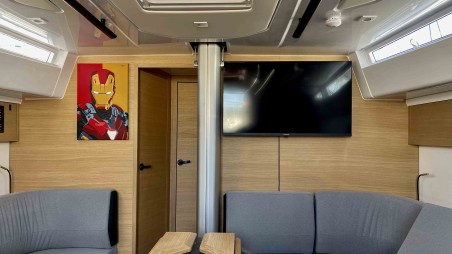 Elan Marine Elan E6 Iron Man