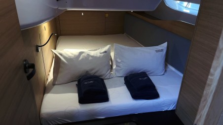 Elan Marine Elan E6 Iron Man