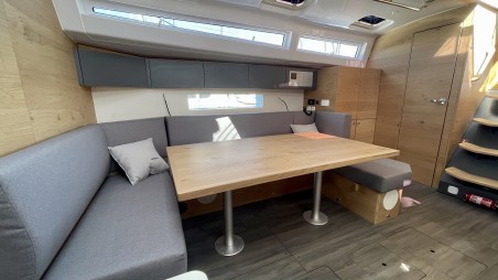 Elan Marine Elan Impression 45 - 4 cab. A'more