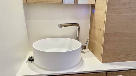 Elan Marine Elan Impression 45 - 4 cab. A'more