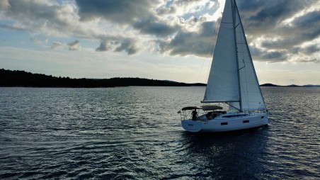 Elan Marine Elan Impression 45 - 4 cab. Aurora