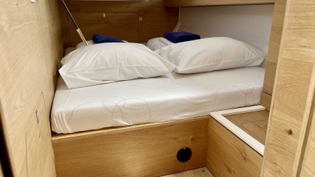 Elan Marine Elan Impression 45 - 4 cab. Aurora