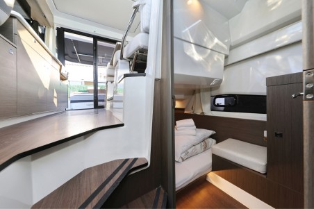 Jeanneau Merry Fisher 1095 Blue Horizon