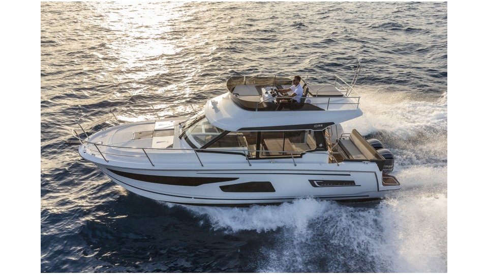 Jeanneau Merry Fisher 1095 Fly Raptor