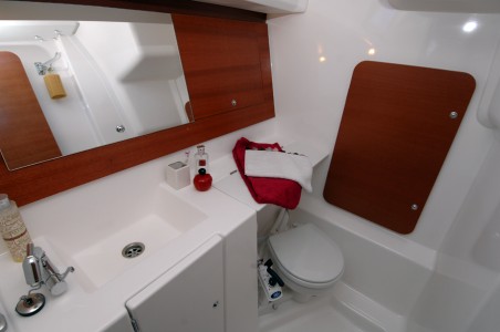 Dufour Yachts Dufour 335 GL Lara