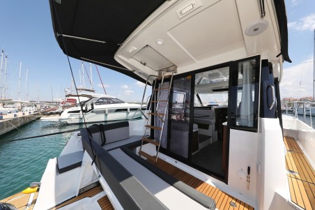 Jeanneau Merry Fisher 1095 Fly Raptor