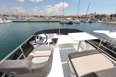 Jeanneau Merry Fisher 1095 Fly Raptor