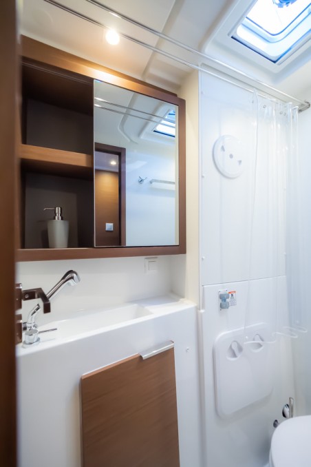 Lagoon-Bénéteau Lagoon 40 - 4 + 2 cab Sail Away