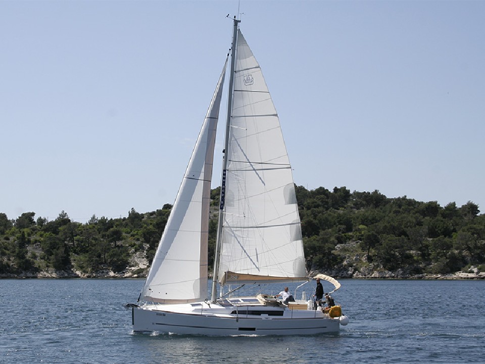 Dufour Yachts Dufour 350 GL Luka