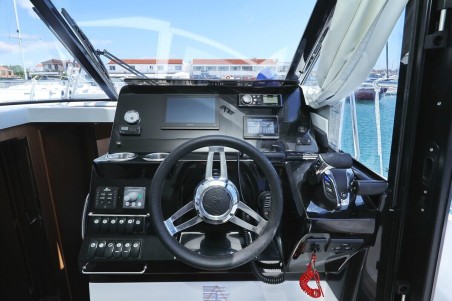 Jeanneau Merry Fisher 1095 Fly Tana